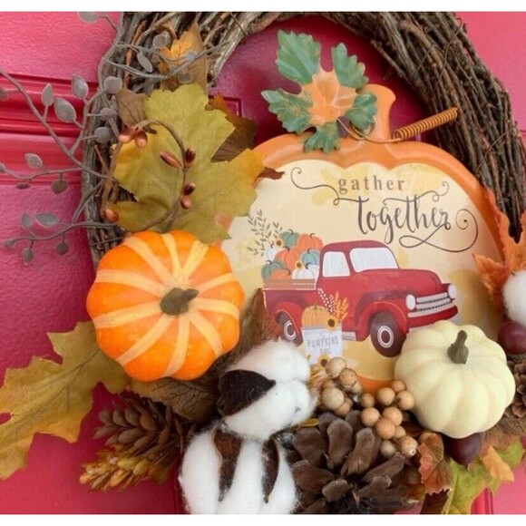 Fall Wreath, Pinecones, Berries, Acorns, Fall Leaves, Pumpkins, Autumn Wreath - Picture 10 of 11